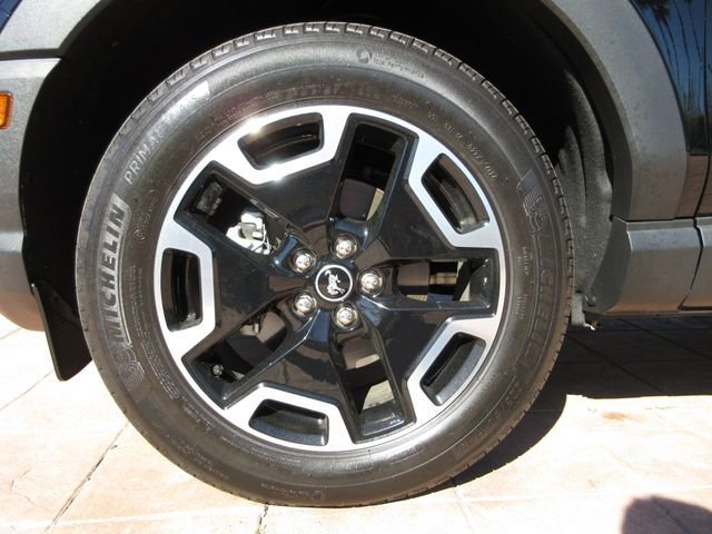 Certified 2024 Ford Bronco Sport Outer Banks w/ Tech Package image 9