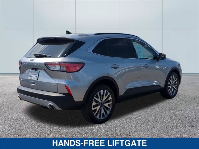 Certified 2022 Ford Escape Titanium FWD image 5