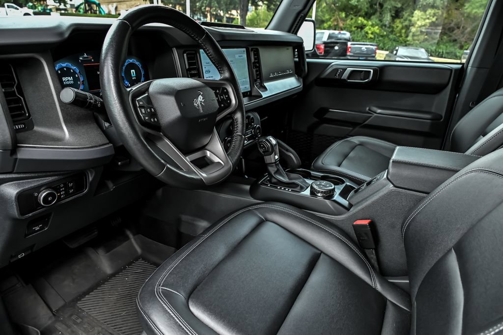 Certified 2025 Ford Bronco Badlands AWD/4WD image 11