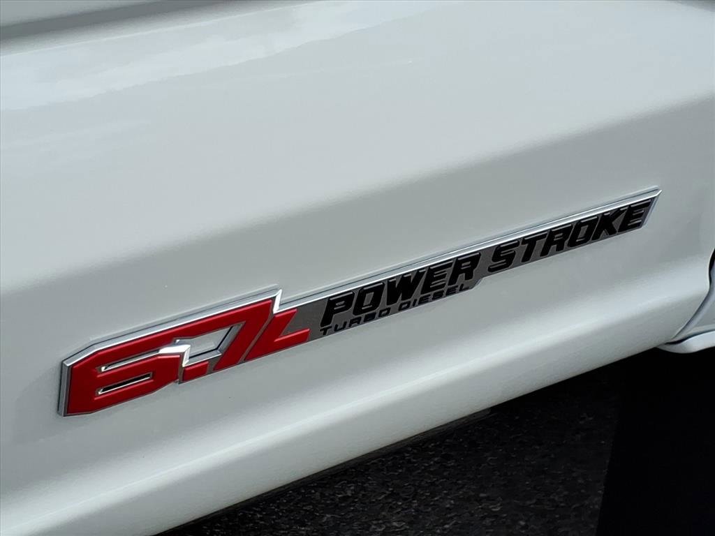 Certified 2025 Ford F450 King Ranch w/ Chrome Package image 5