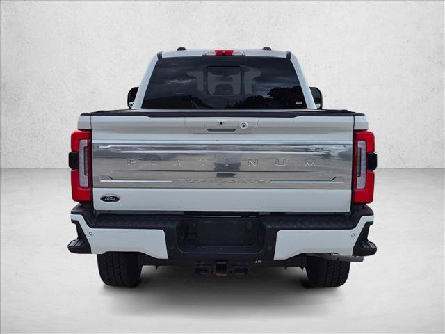 Certified 2025 Ford F250 Platinum w/ Platinum Plus Package AWD/4WD image 6