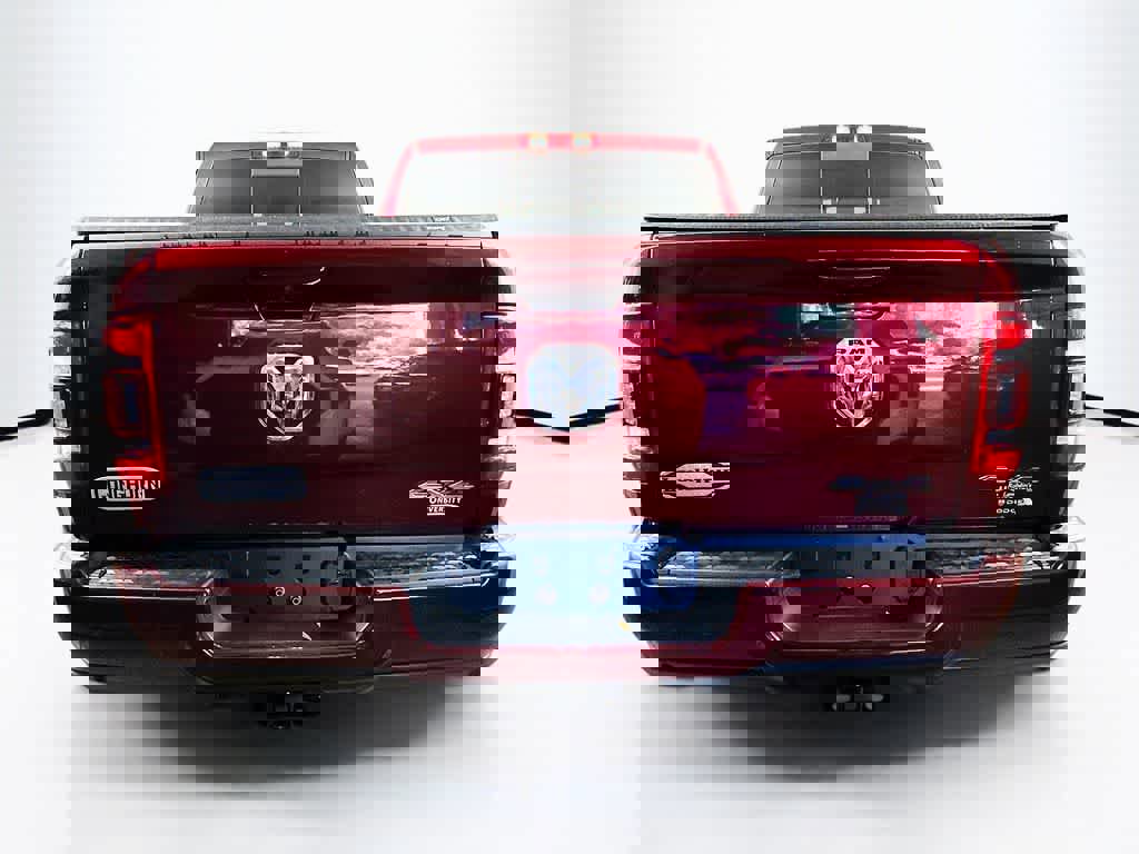 Used 2024 RAM 3500 Limited image 4