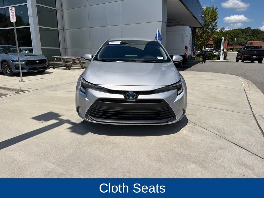 Used 2024 Toyota Corolla LE w/ LE Convenience Package FWD video 2
