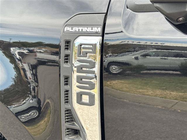 Certified 2024 Ford F250 Platinum AWD/4WD image 15