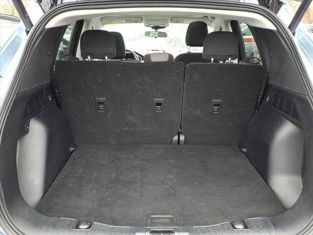 Certified 2022 Ford Escape SE w/ SE Sport Appearance Package image 28