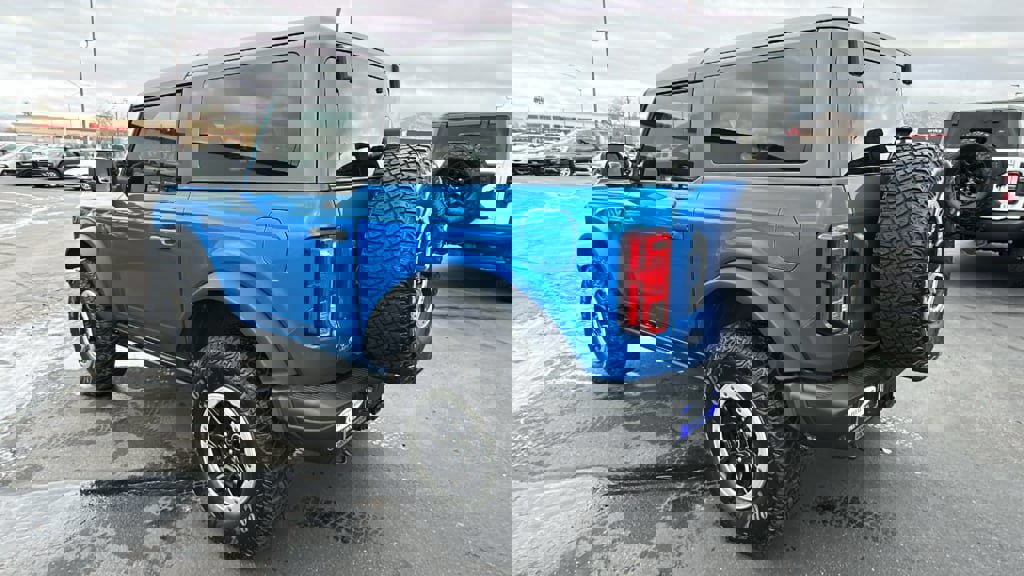 Certified 2021 Ford Bronco Black Diamond w/ Sasquatch Package image 3