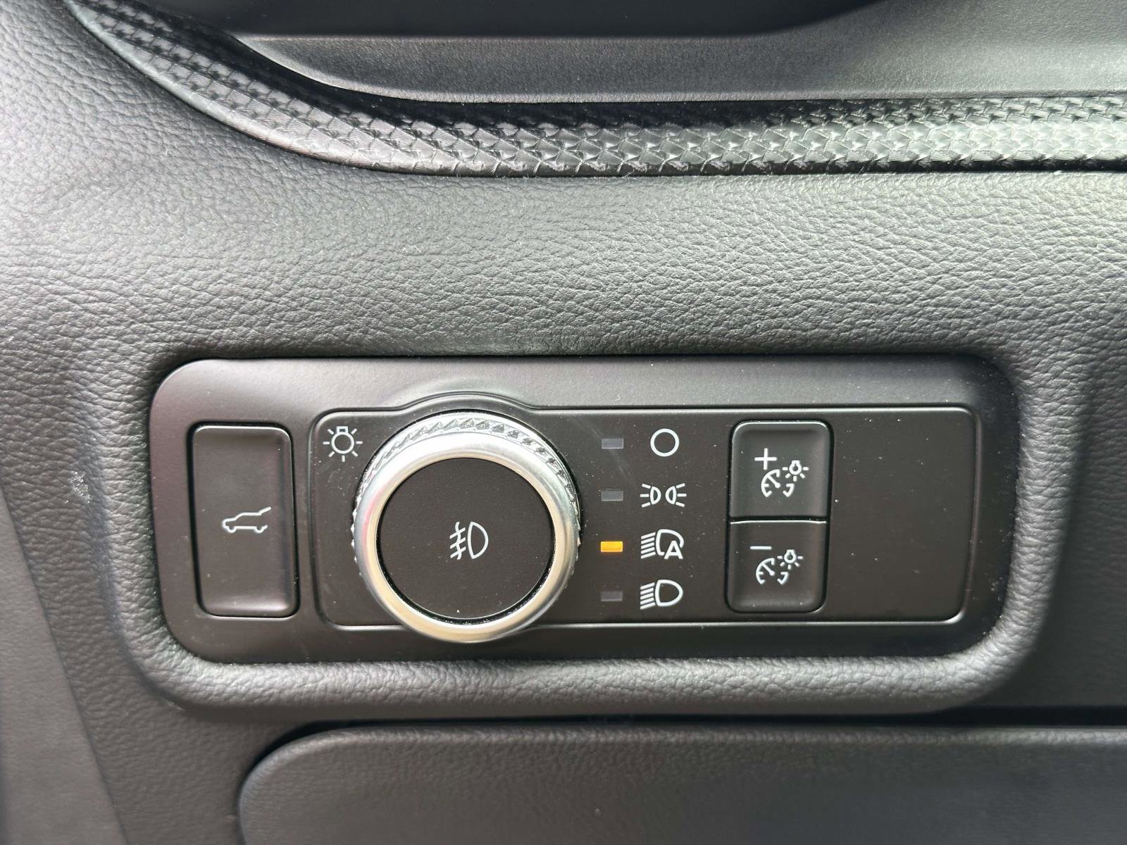 Certified 2022 Ford Explorer ST w/ ST Street Pack image 32