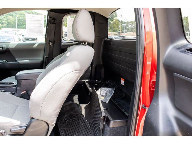 Used 2022 Toyota Tacoma SR RWD image 14