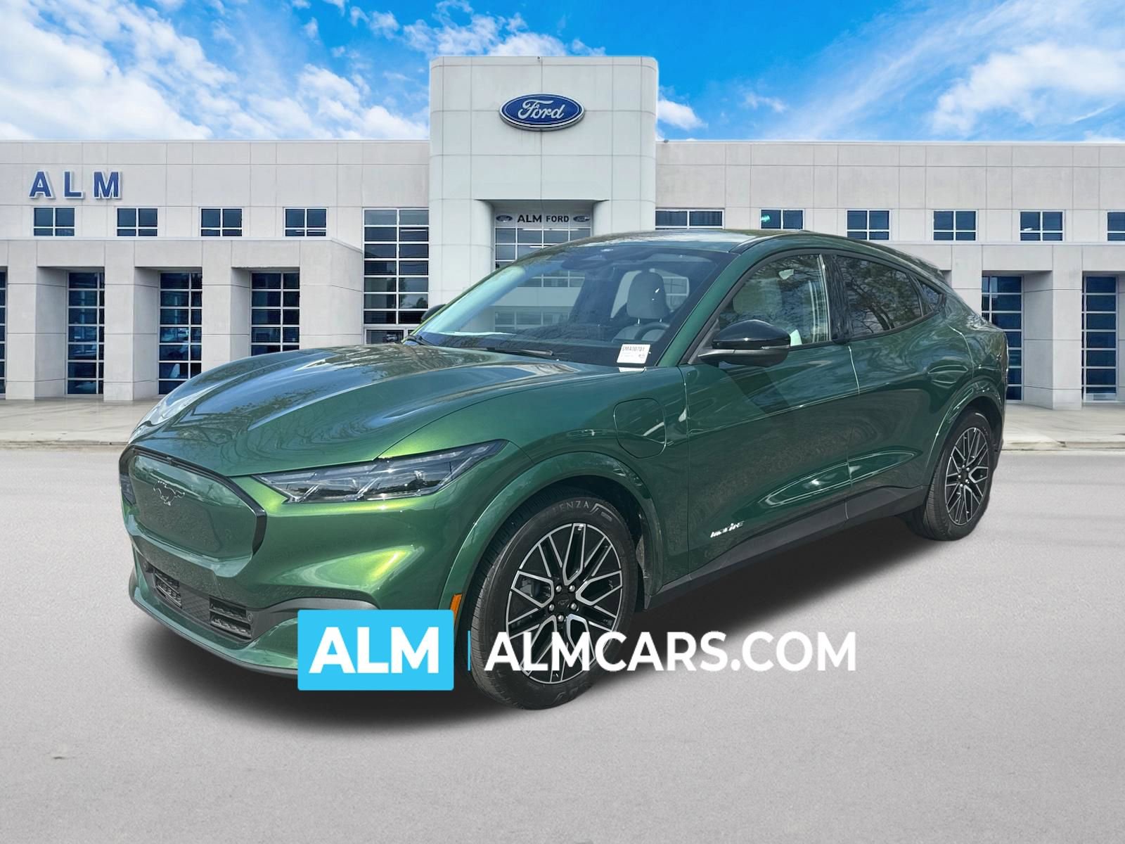 Certified 2025 Ford Mustang Mach-E Premium image 1