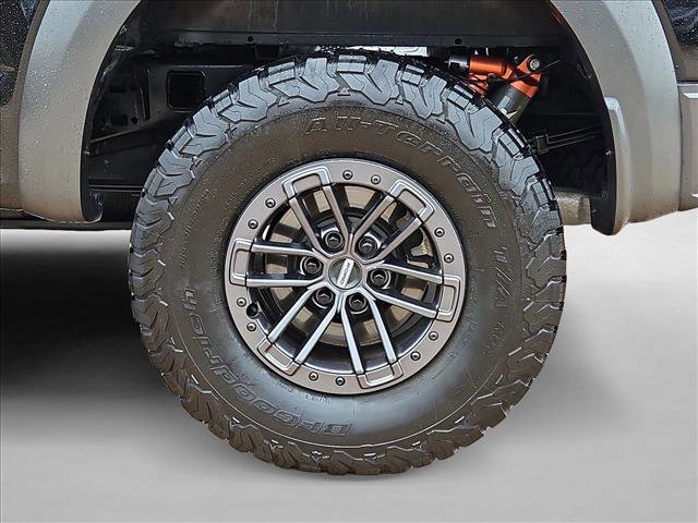 Certified 2020 Ford F150 Raptor w/ Equipment Group 802A Luxury image 25