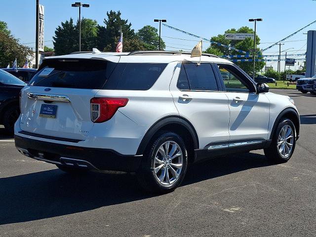Certified 2023 Ford Explorer XLT w/ Equipment Group 202A AWD/4WD image 6