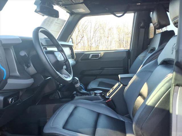 Certified 2024 Ford Bronco Black Diamond w/ Sasquatch Package image 11