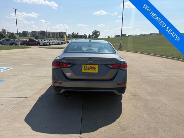 Used 2025 Nissan Sentra SR FWD image 4