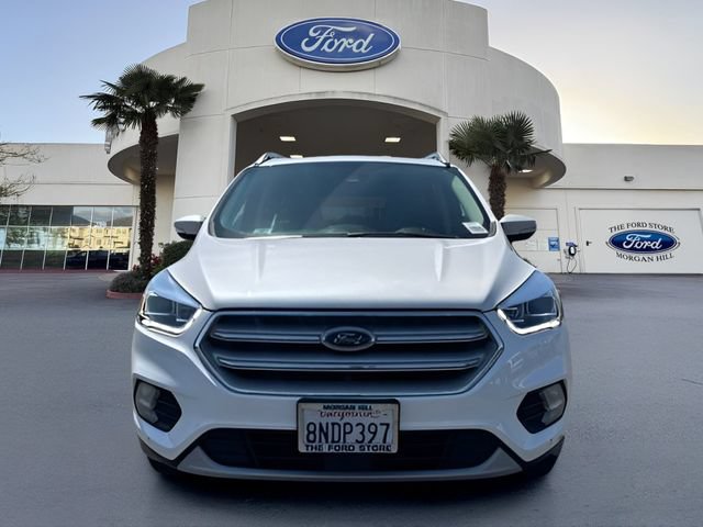 Certified 2019 Ford Escape Titanium AWD/4WD image 3