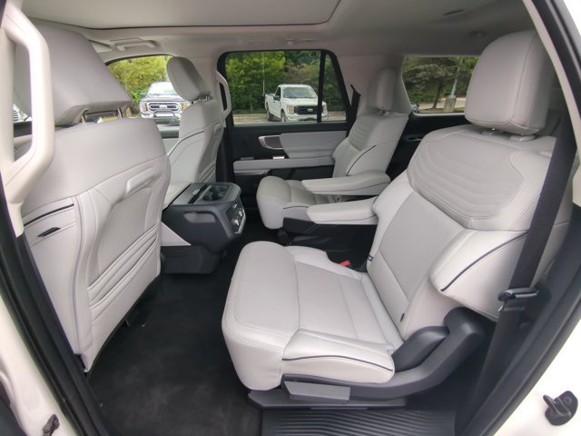 Certified 2025 Ford Expedition Max Platinum w/ Platinum Ultimate Package AWD/4WD image 23