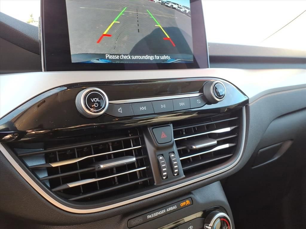 Certified 2022 Ford Escape SE image 11
