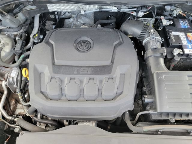 Used 2020 Volkswagen Tiguan SE AWD/4WD image 39