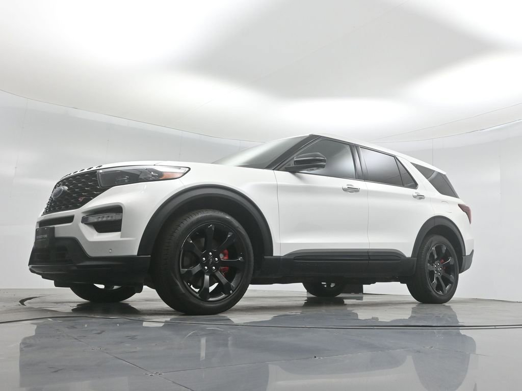Certified 2022 Ford Explorer ST w/ Equipment Group 401A image 52