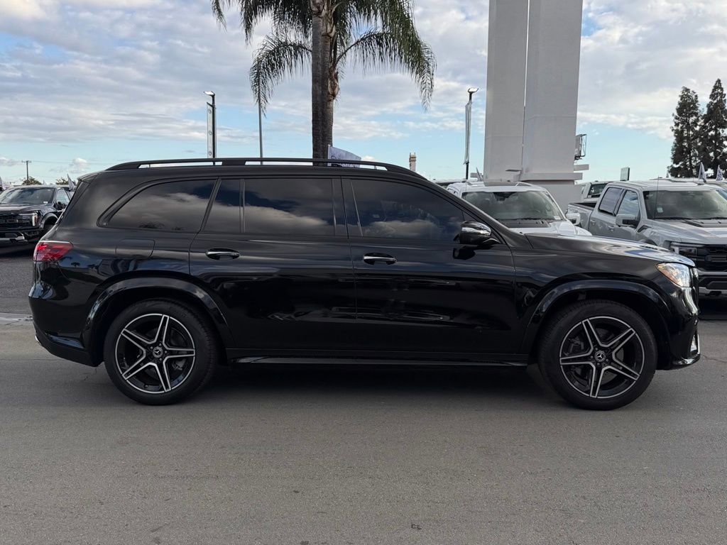 Used 2025 Mercedes-Benz GLS 450 4MATIC image 11