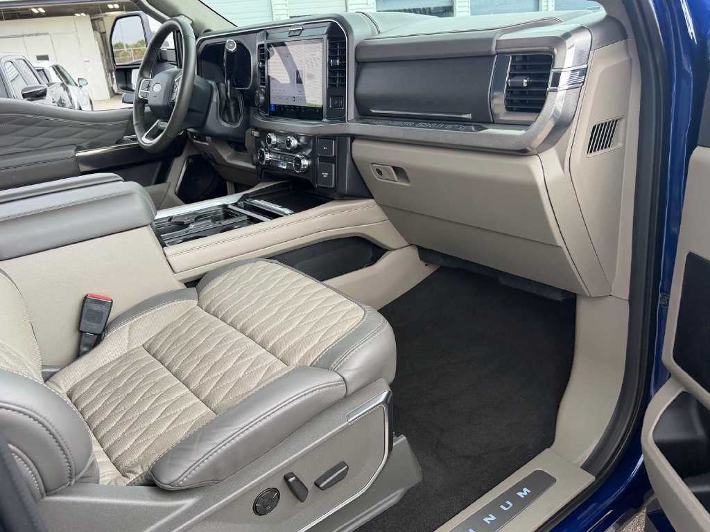 Certified 2026 Ford F450 Platinum w/ Platinum Plus Package AWD/4WD image 19