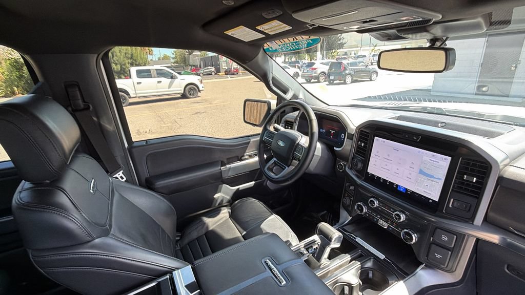 Certified 2025 Ford F150 Platinum w/ FX4 Off-Road Package AWD/4WD image 32