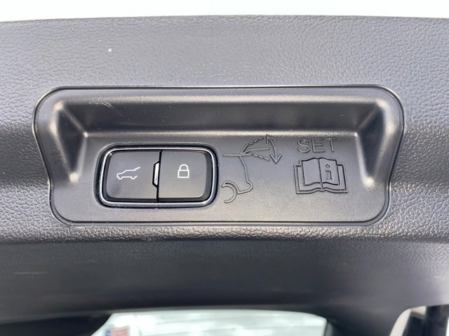 Certified 2023 Ford Explorer XLT w/ Equipment Group 202A image 25