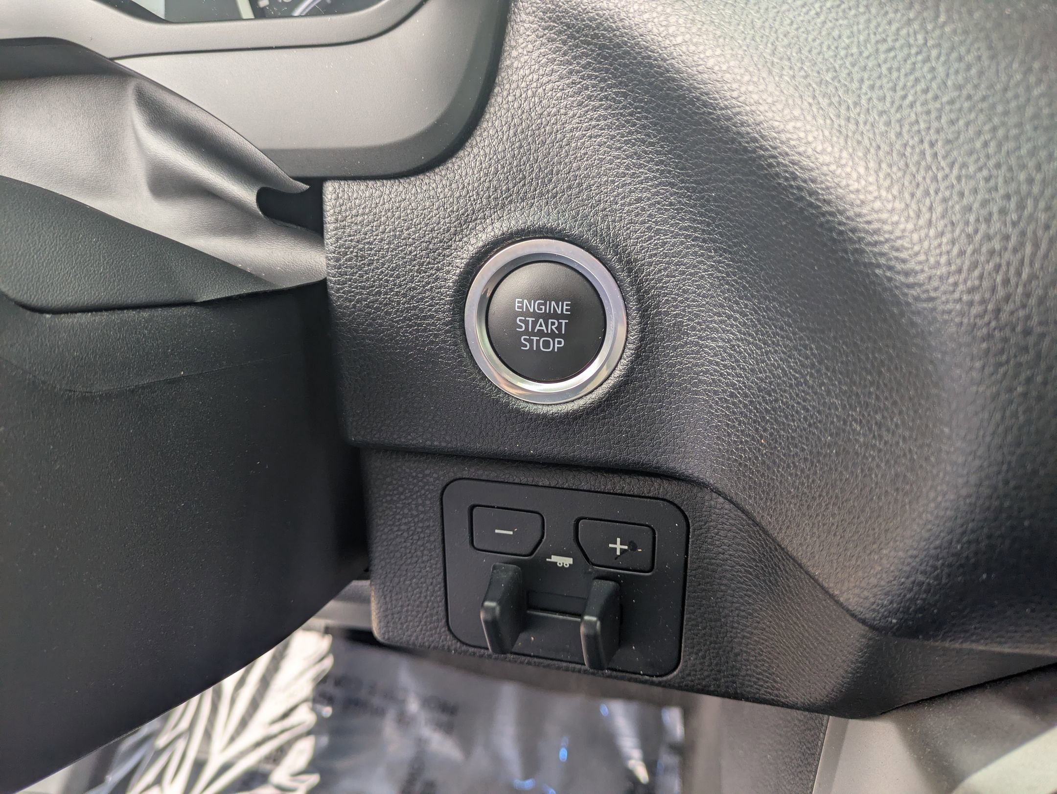 Used 2024 Toyota Tundra SR5 image 23