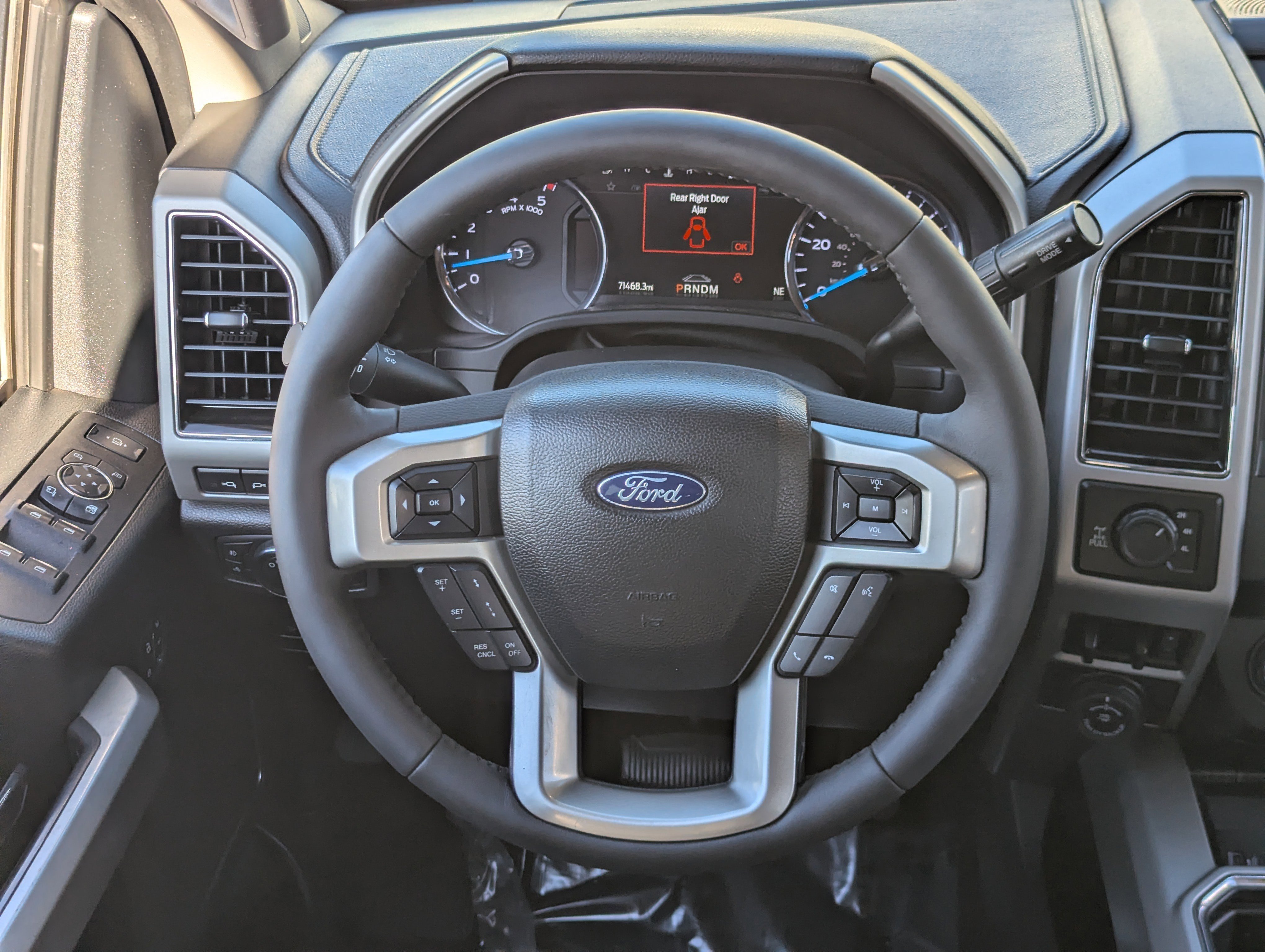 Certified 2021 Ford F250 Lariat AWD/4WD image 19