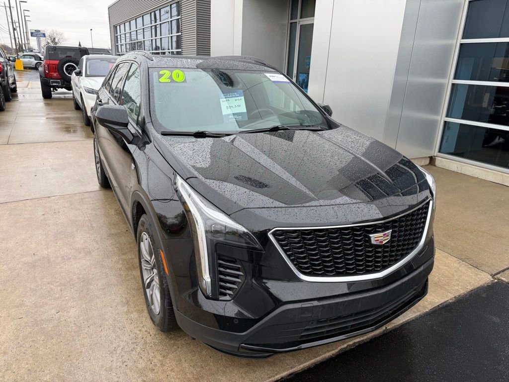 Used 2020 Cadillac XT4 Sport w/ Cold Weather Package image 8