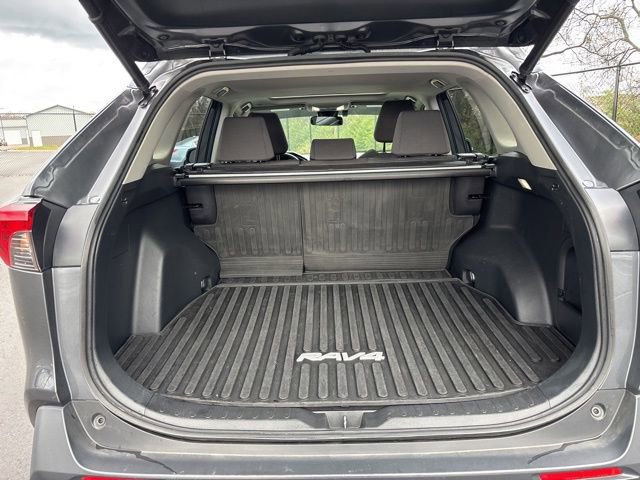 Used 2023 Toyota RAV4 XLE image 13