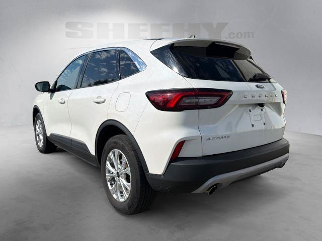 Certified 2023 Ford Escape Active AWD/4WD image 13