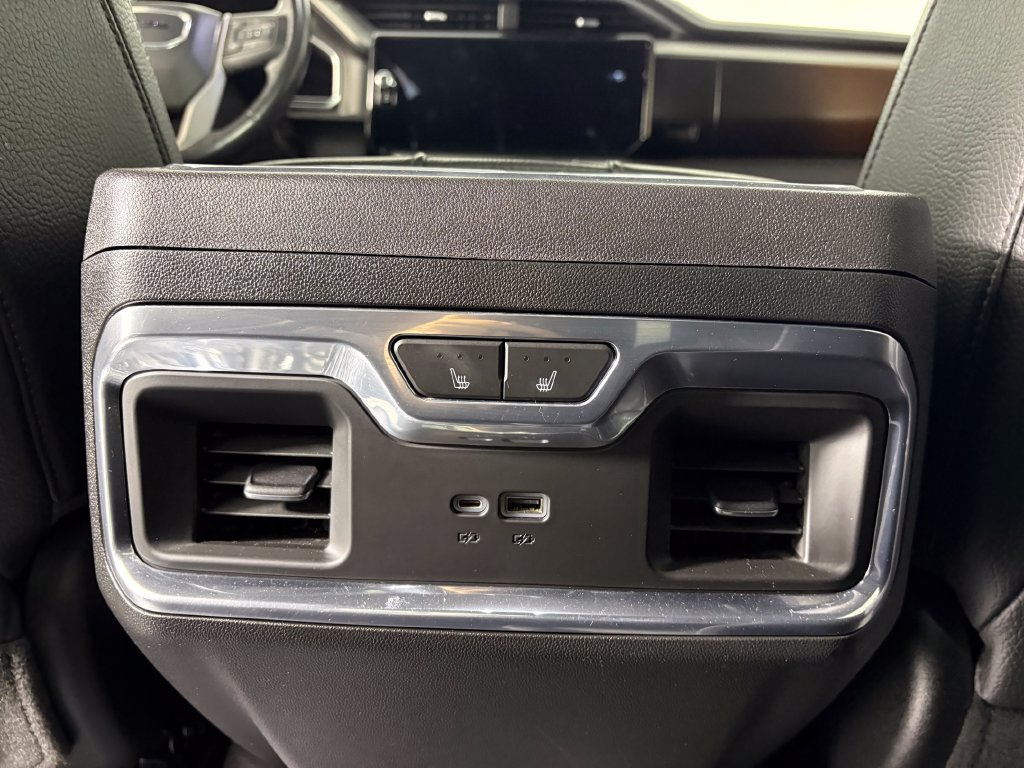 Used 2023 GMC Sierra 1500 Denali AWD/4WD image 30