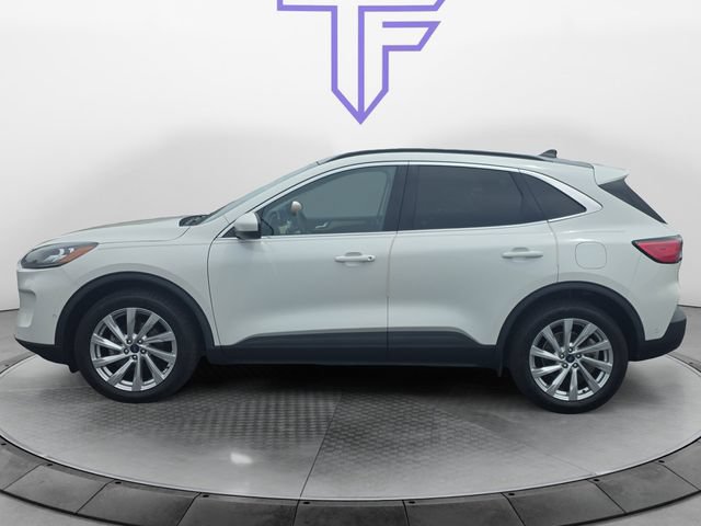 Certified 2021 Ford Escape Titanium w/ Titanium Elite Package AWD/4WD image 3