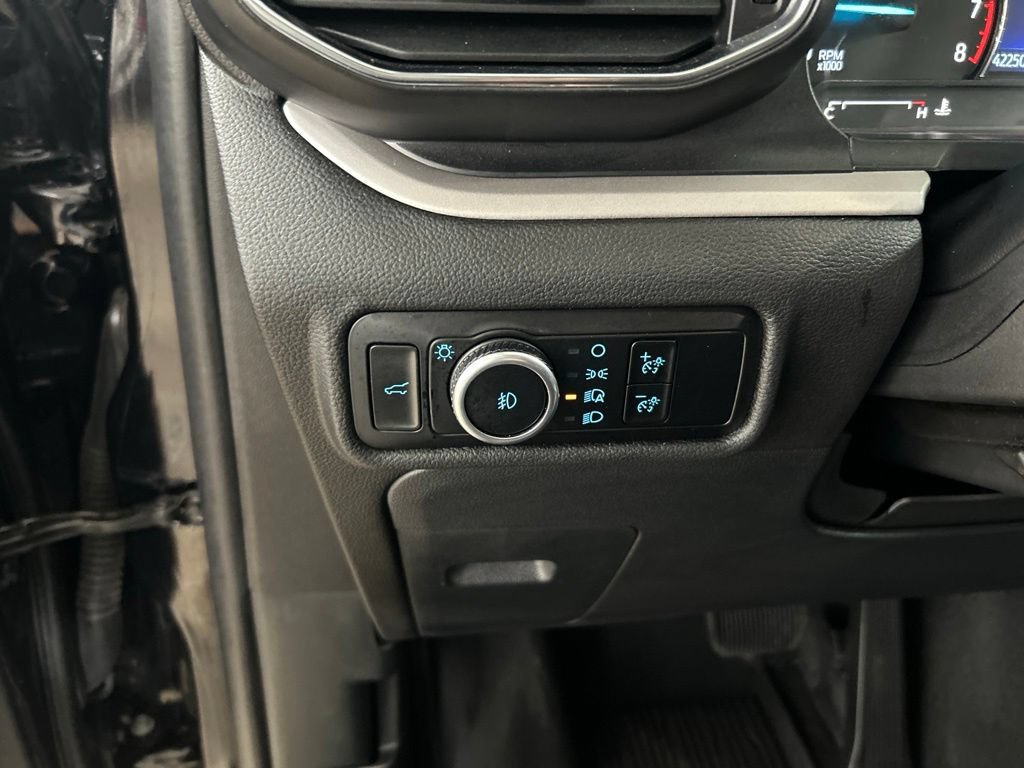 Certified 2023 Ford Explorer XLT w/ Equipment Group 202A AWD/4WD image 12