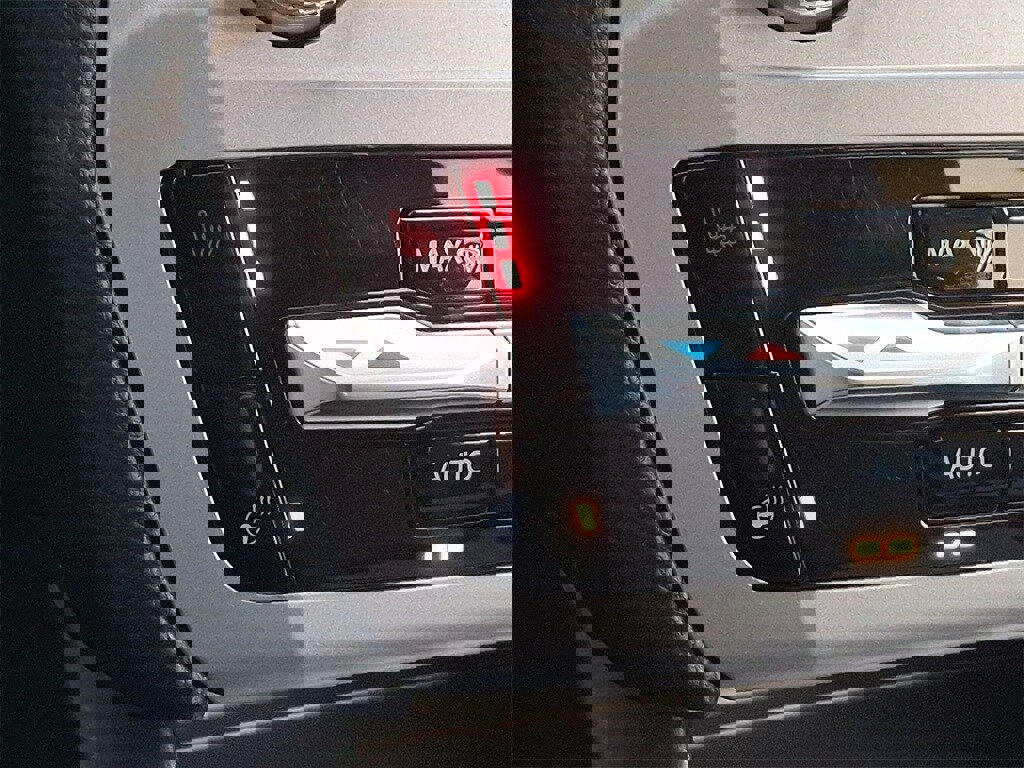 Certified 2023 Ford Explorer XLT w/ Equipment Group 202A image 26