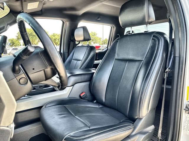 Certified 2022 Ford F350 Lariat w/ Tremor Off-Road Package AWD/4WD image 11
