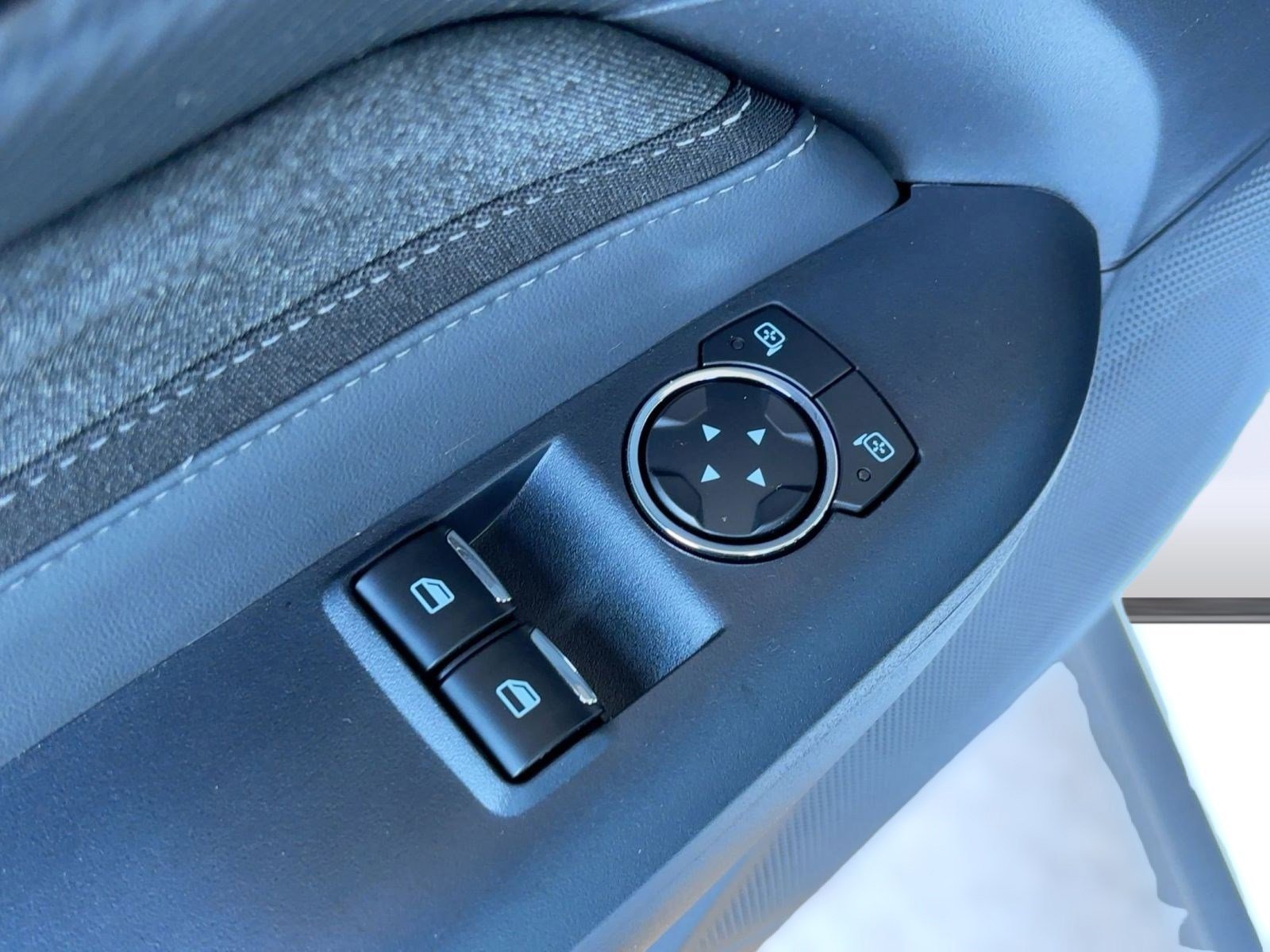 Certified 2024 Ford Mustang Coupe image 12