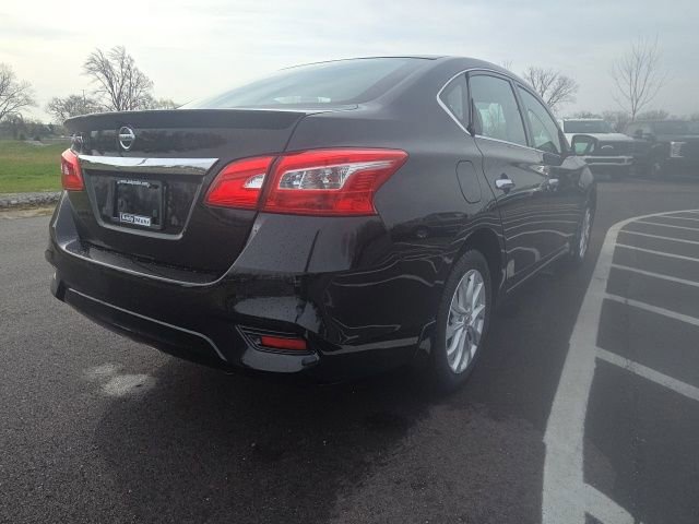 Used 2017 Nissan Sentra S w/ S Style Package image 6