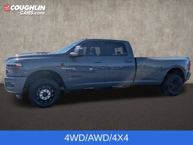 Used 2026 RAM 3500 Laramie AWD/4WD image 5
