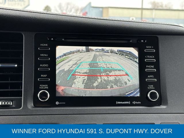 Used 2020 Toyota Sienna XLE image 21