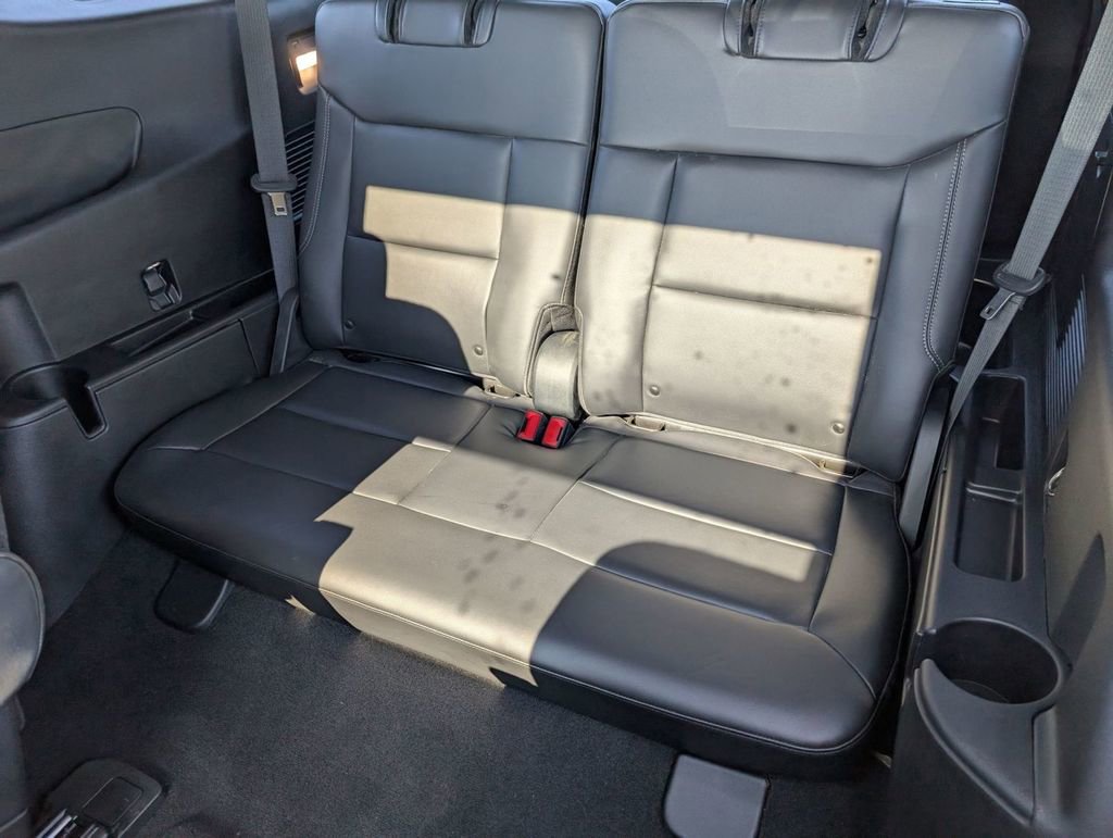 Certified 2021 Ford Explorer XLT w/ Equipment Group 202A image 49