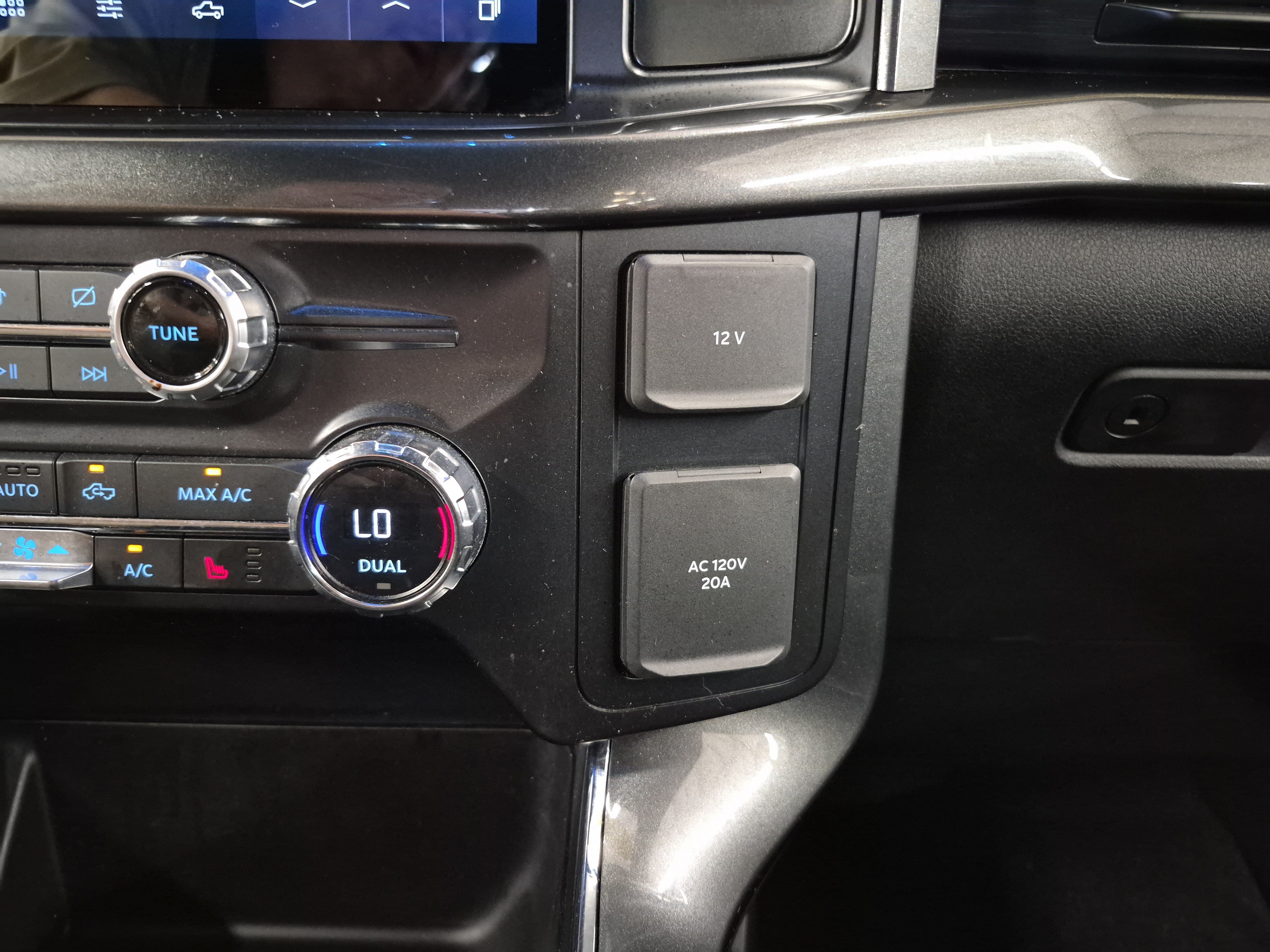 Certified 2021 Ford F150 XLT w/ Equipment Group 302A High AWD/4WD image 34