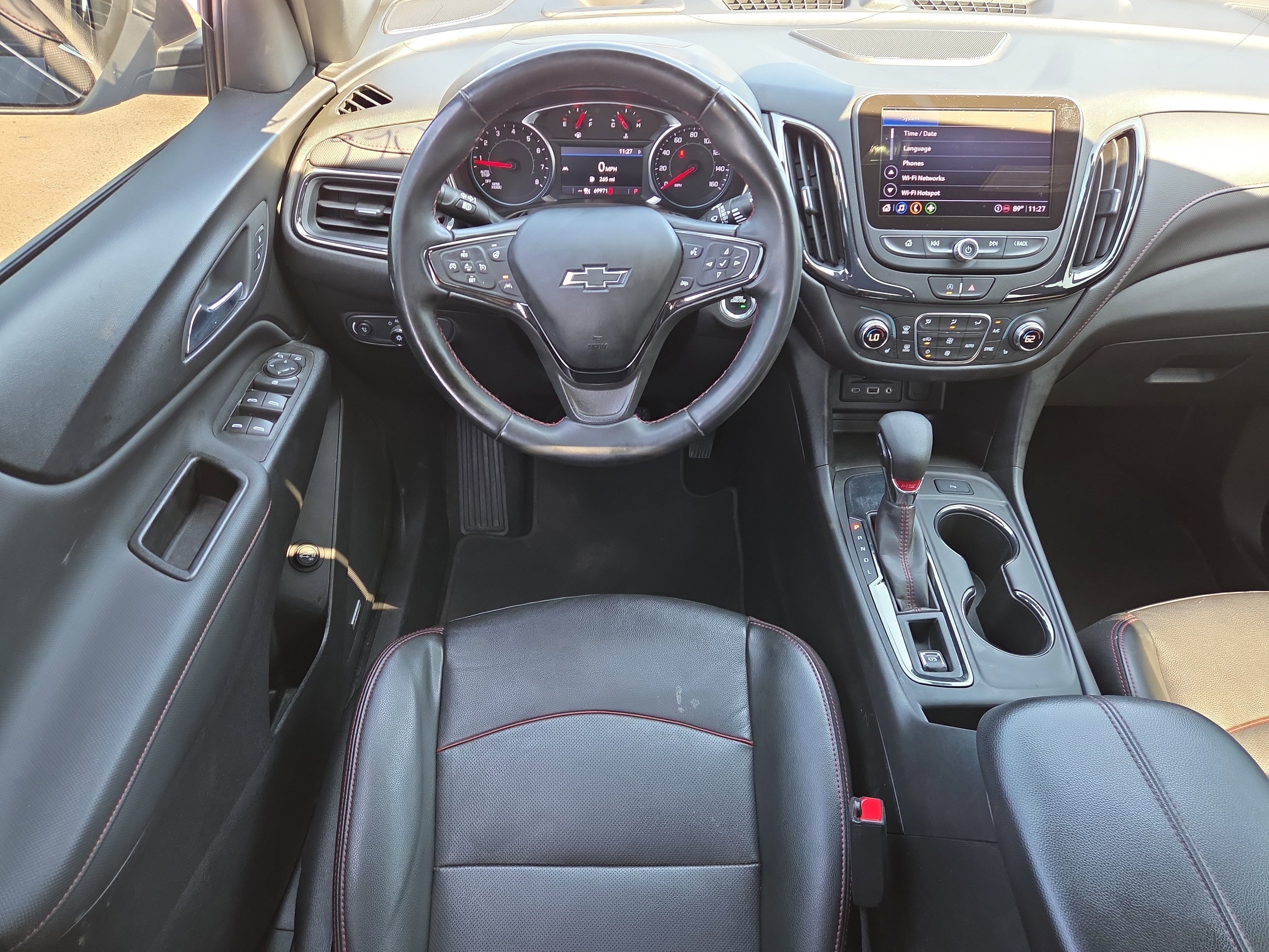 Used 2023 Chevrolet Equinox RS w/ RS Leather Package FWD image 12