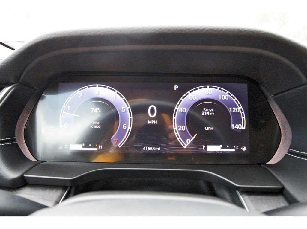 Used 2022 Jeep Grand Cherokee L Limited image 17