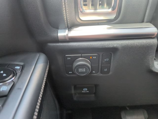 Certified 2025 Ford Expedition Max Platinum AWD/4WD image 27