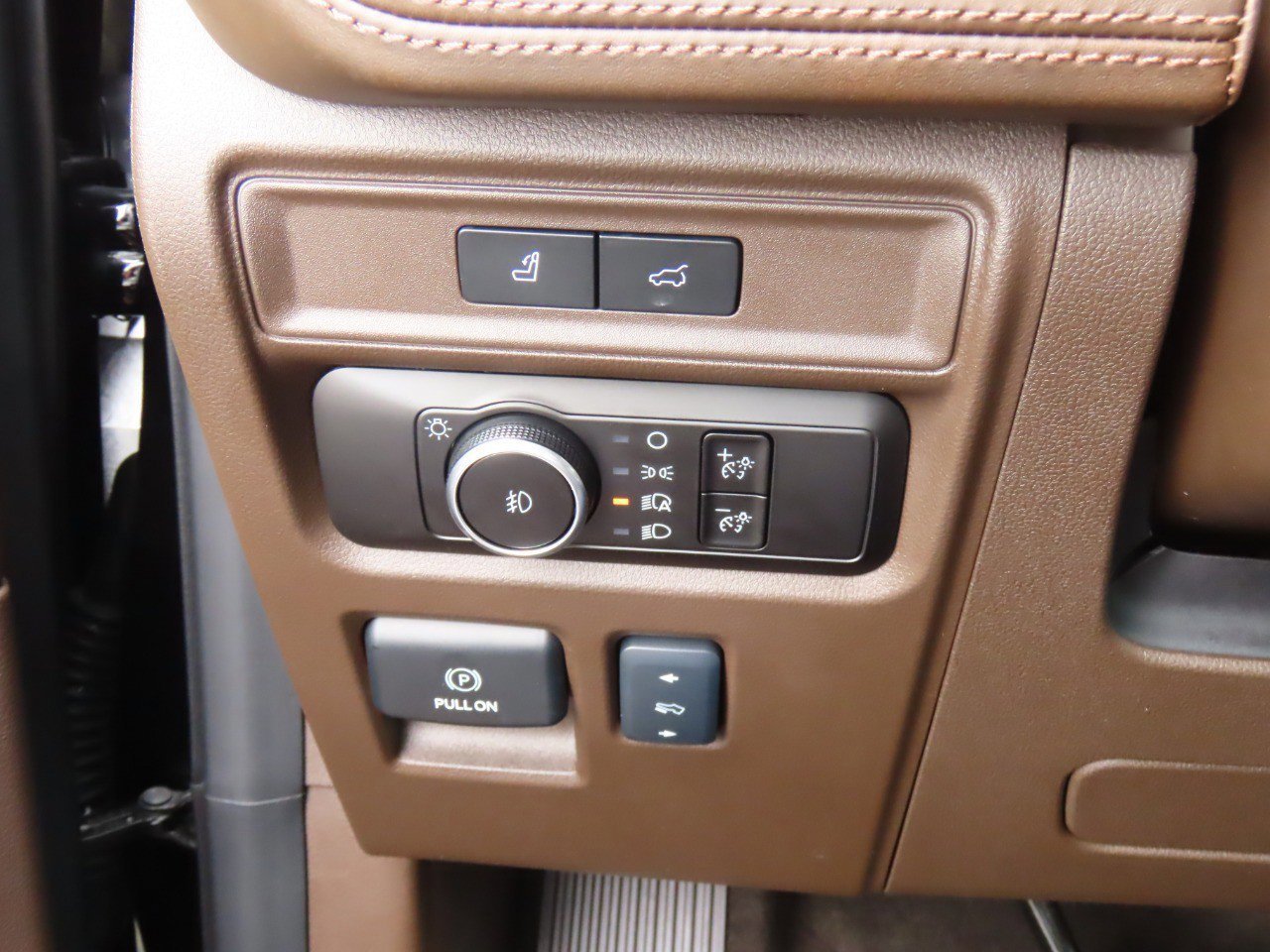 Certified 2024 Ford Expedition King Ranch AWD/4WD image 26