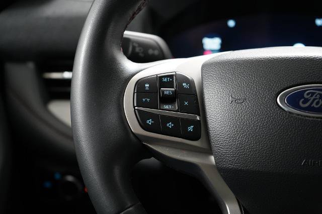Certified 2025 Ford Explorer Active RWD image 15