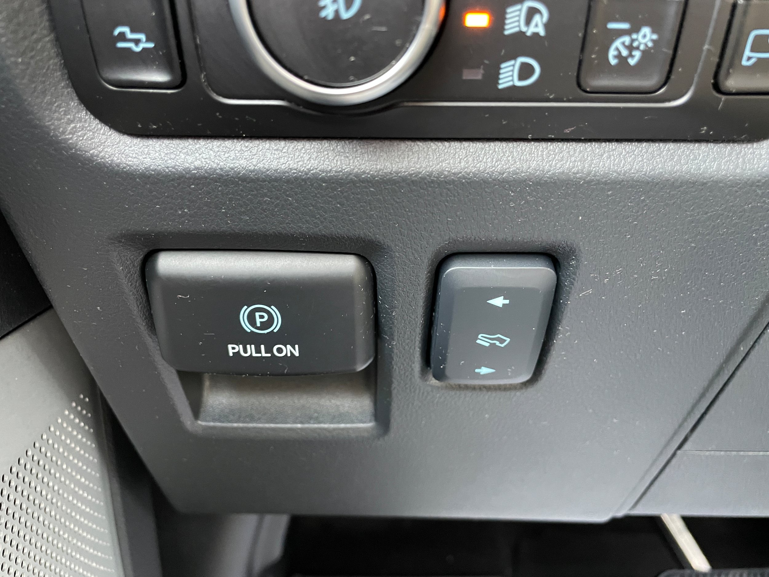 Certified 2025 Ford F150 Raptor AWD/4WD image 21