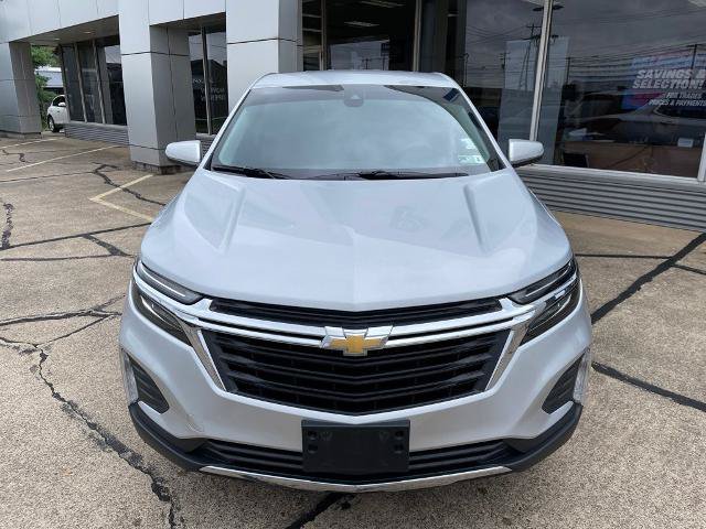 Used 2022 Chevrolet Equinox LT w/ LPO, Floor Liner Package AWD/4WD image 2