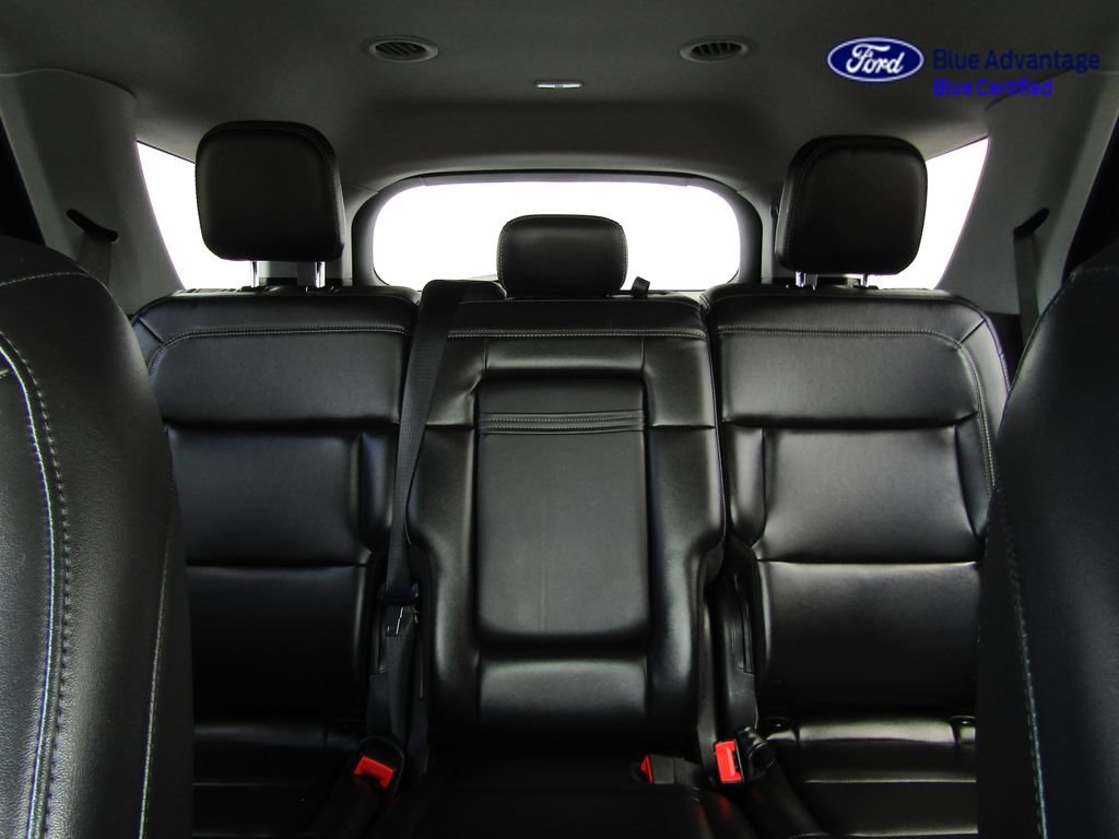 Certified 2022 Ford Explorer XLT w/ Equipment Group 202A AWD/4WD image 25